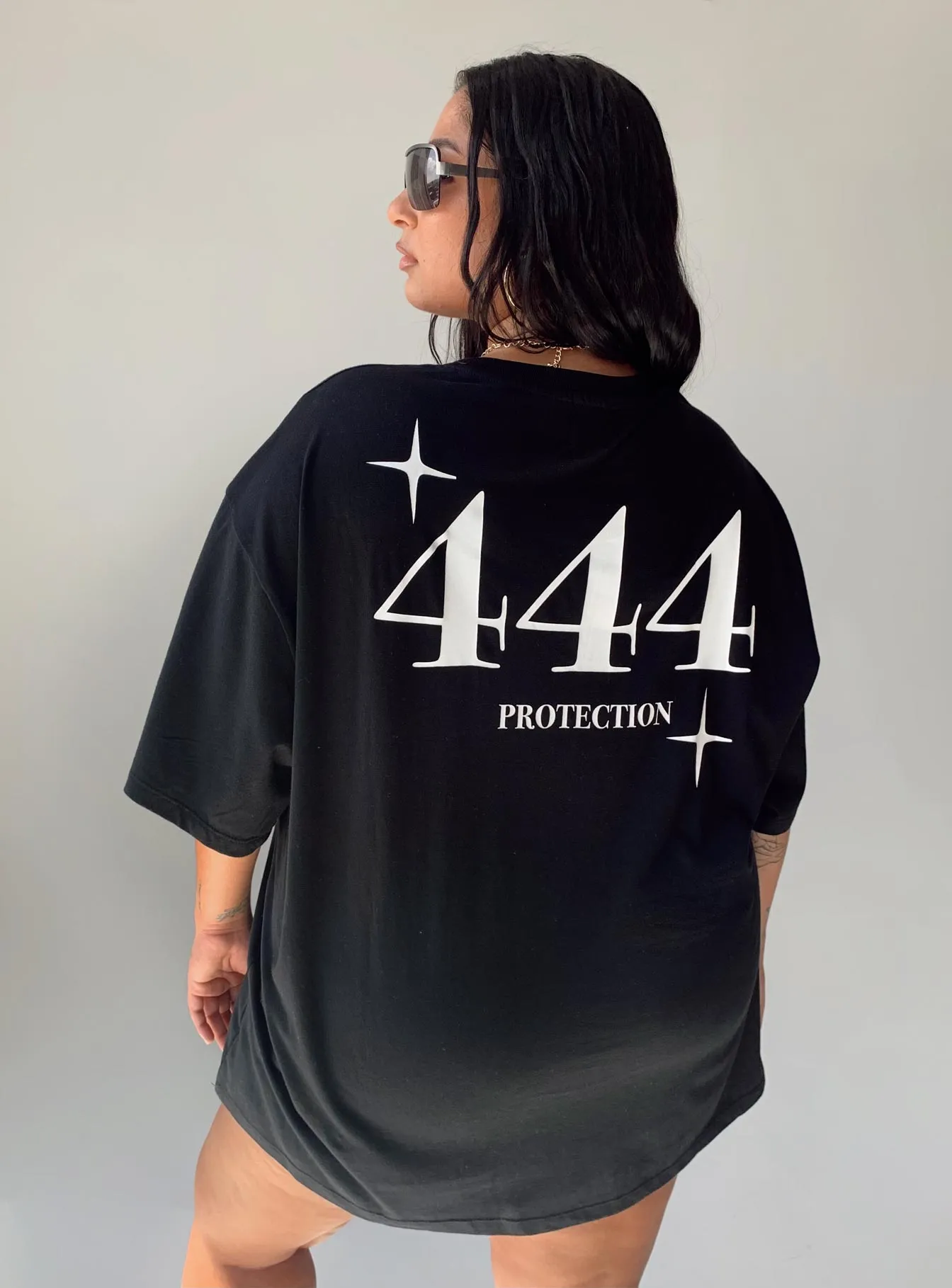 444 Oversize Tee Black Curve