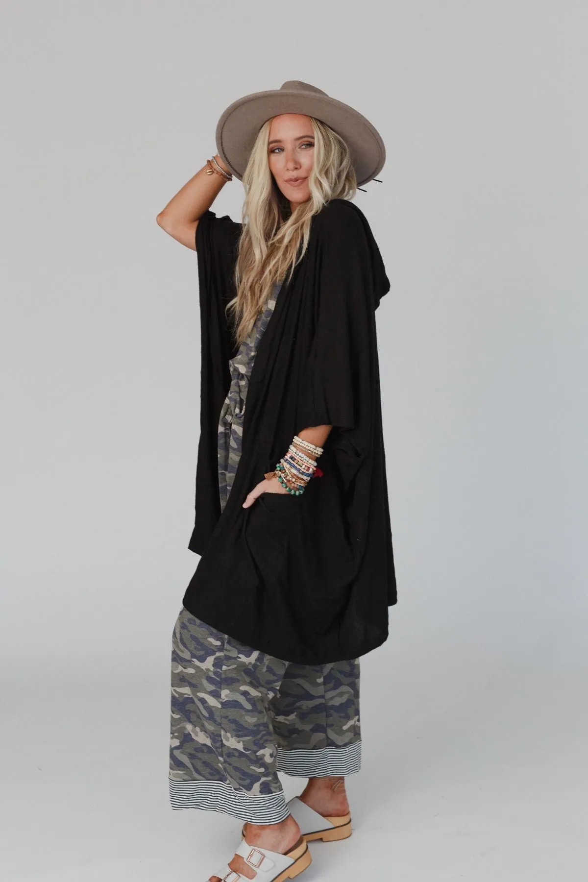 Boho Essential Hooded Ribbed Sweater - Black