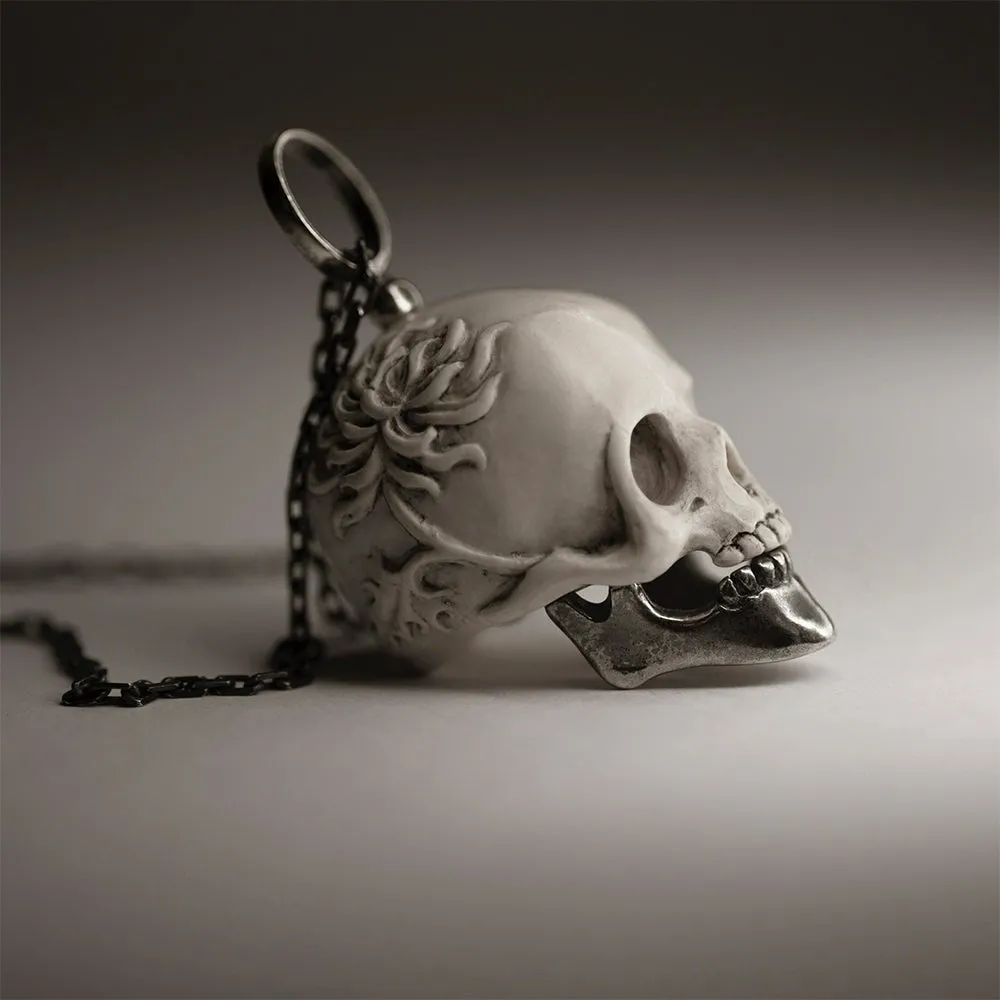 Chrysanthemum Skull pendant