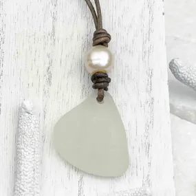 Crystal Clear Sea Glass and Freshwater Pearl Leather Necklace | #1910