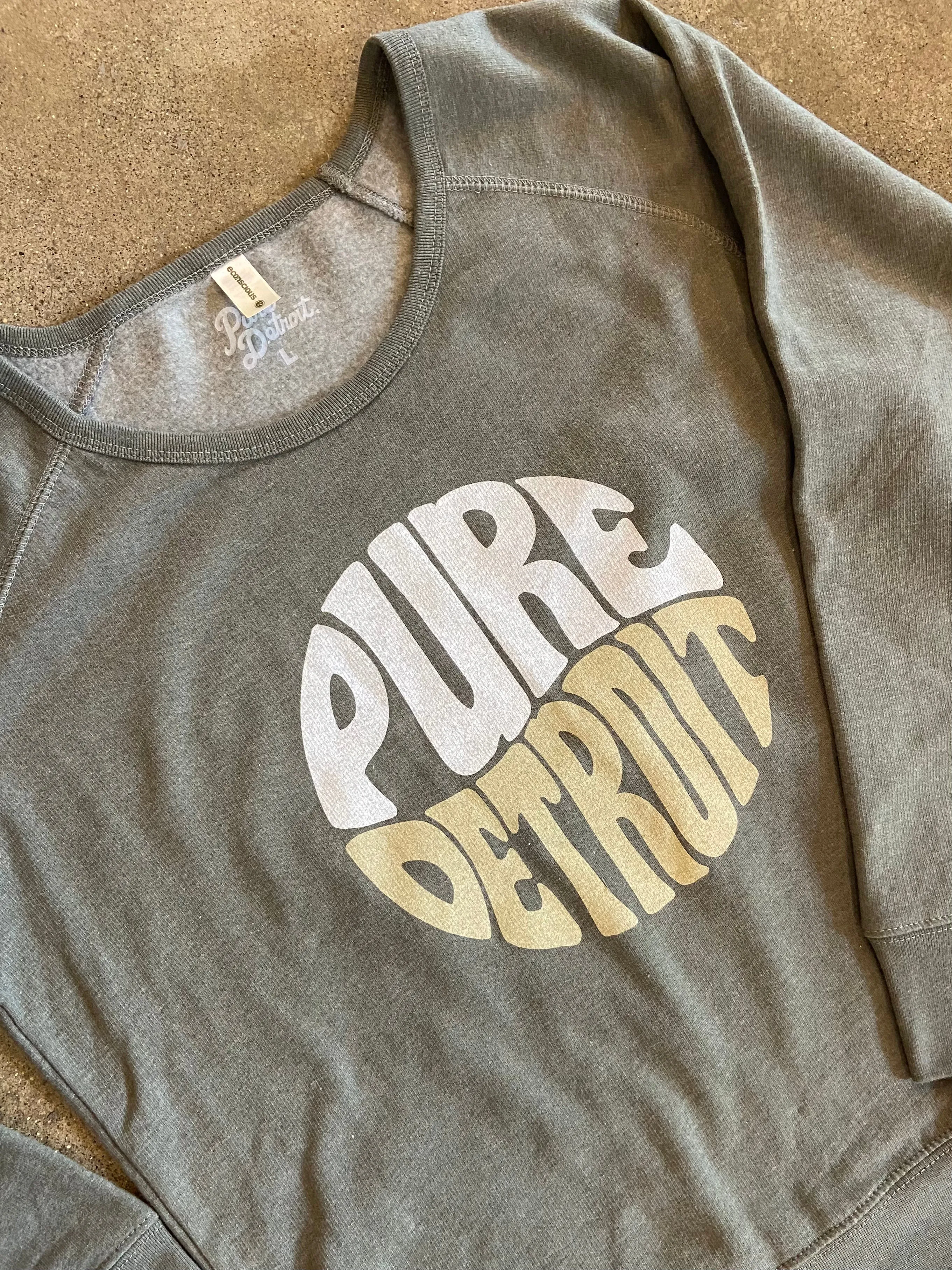 Pure Detroit Retro Wide Neck Raglan Pullover / White & Khaki   Heather Green / Women's